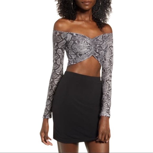 Tiger Mist Snakeskin Off the Shoulder Crop Top - Picture 2 of 8